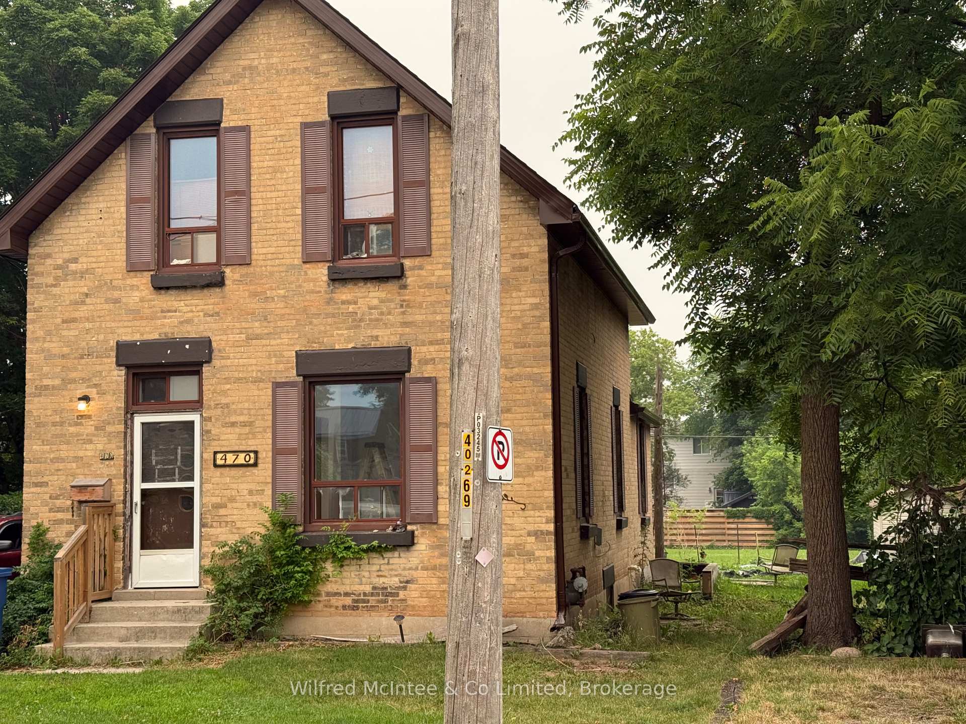 470 11th Street, Hanover, ON, exterior