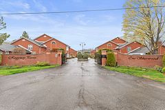 403 - 1 Sherwood Street, Kawartha Lakes, ON, exterior