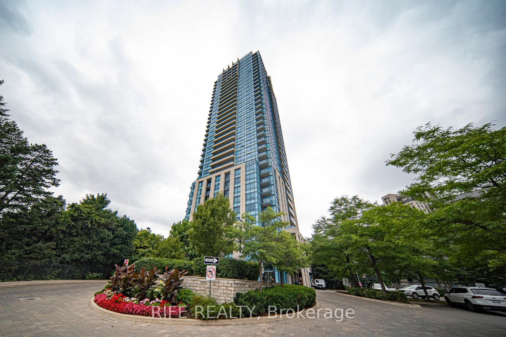 3301 - 181 Wynford Drive, Toronto C13, ON, exterior