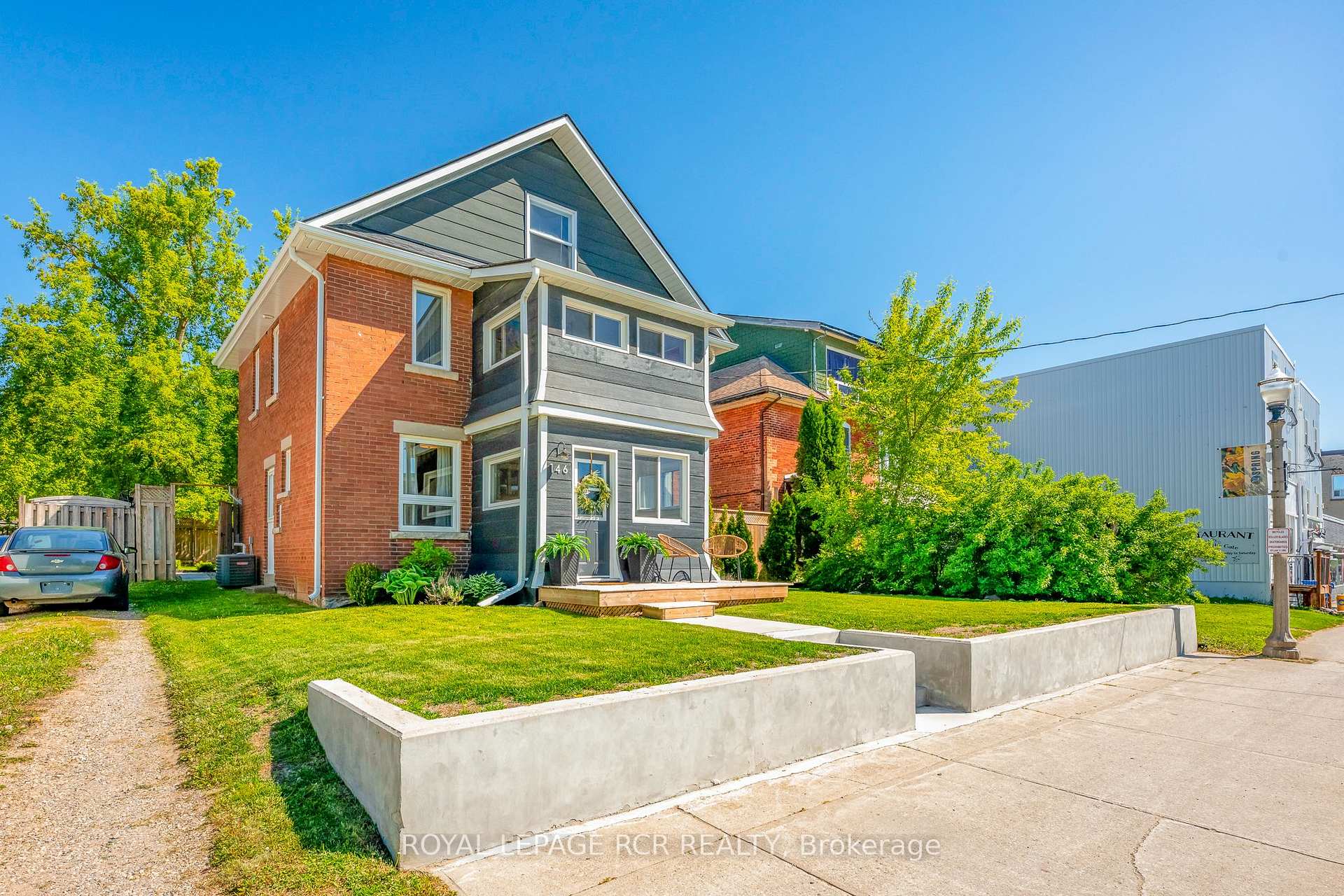 146 Main Street W, Shelburne, ON, exterior