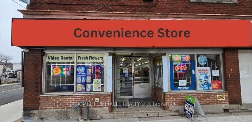 230 Kenilworth Avenue N, Hamilton, ON, exterior