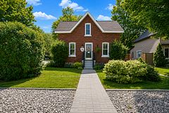 15 LEONARD Avenue, Penetanguishene, ON, exterior