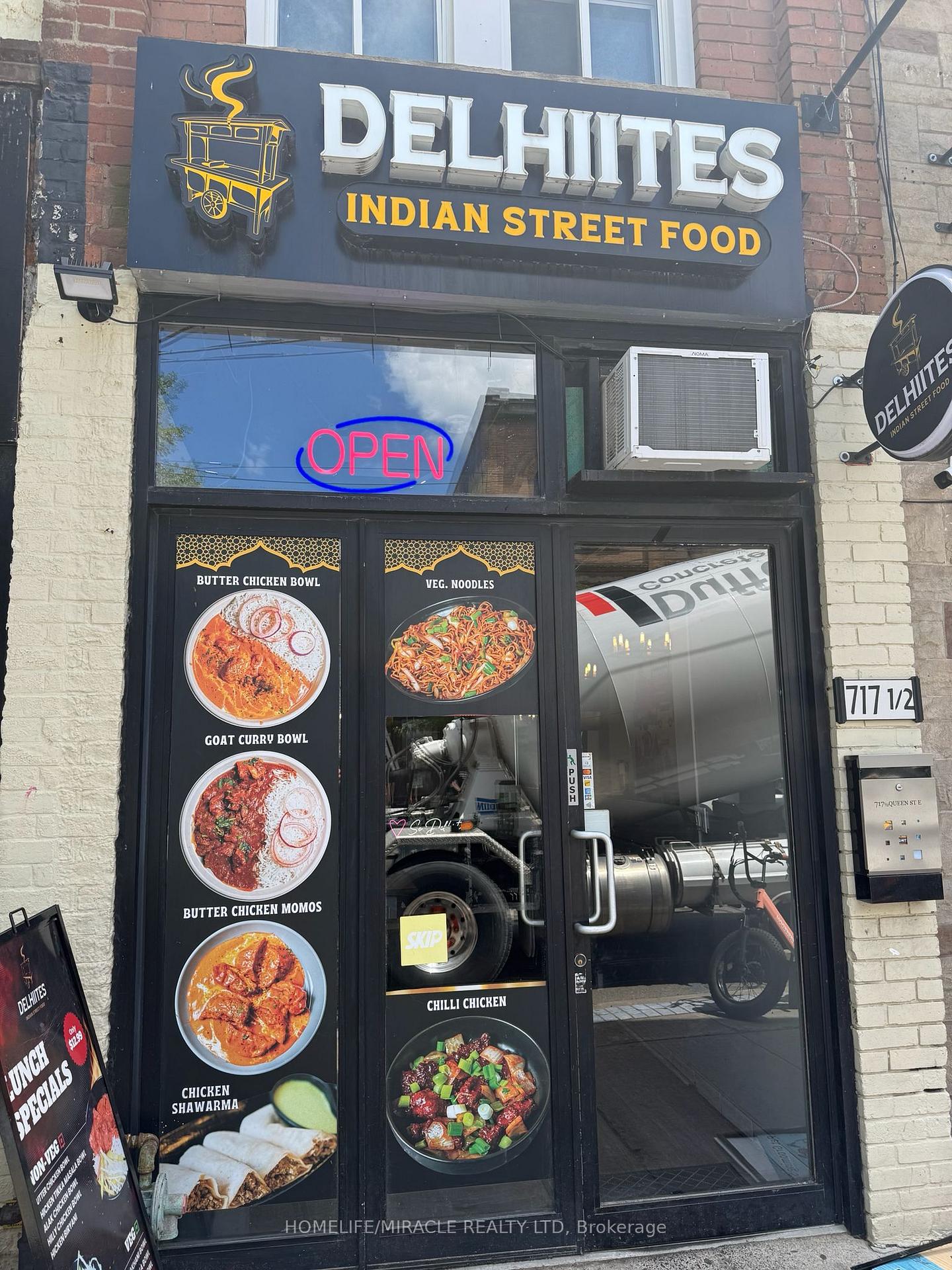 1/2 - 717 Queen Street E, Toronto E01, ON, exterior