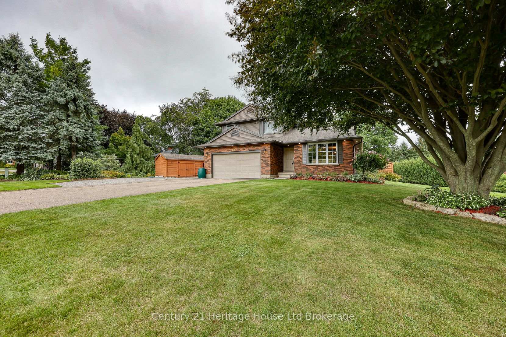 81 Glenn Avenue N, South-West Oxford, ON, exterior