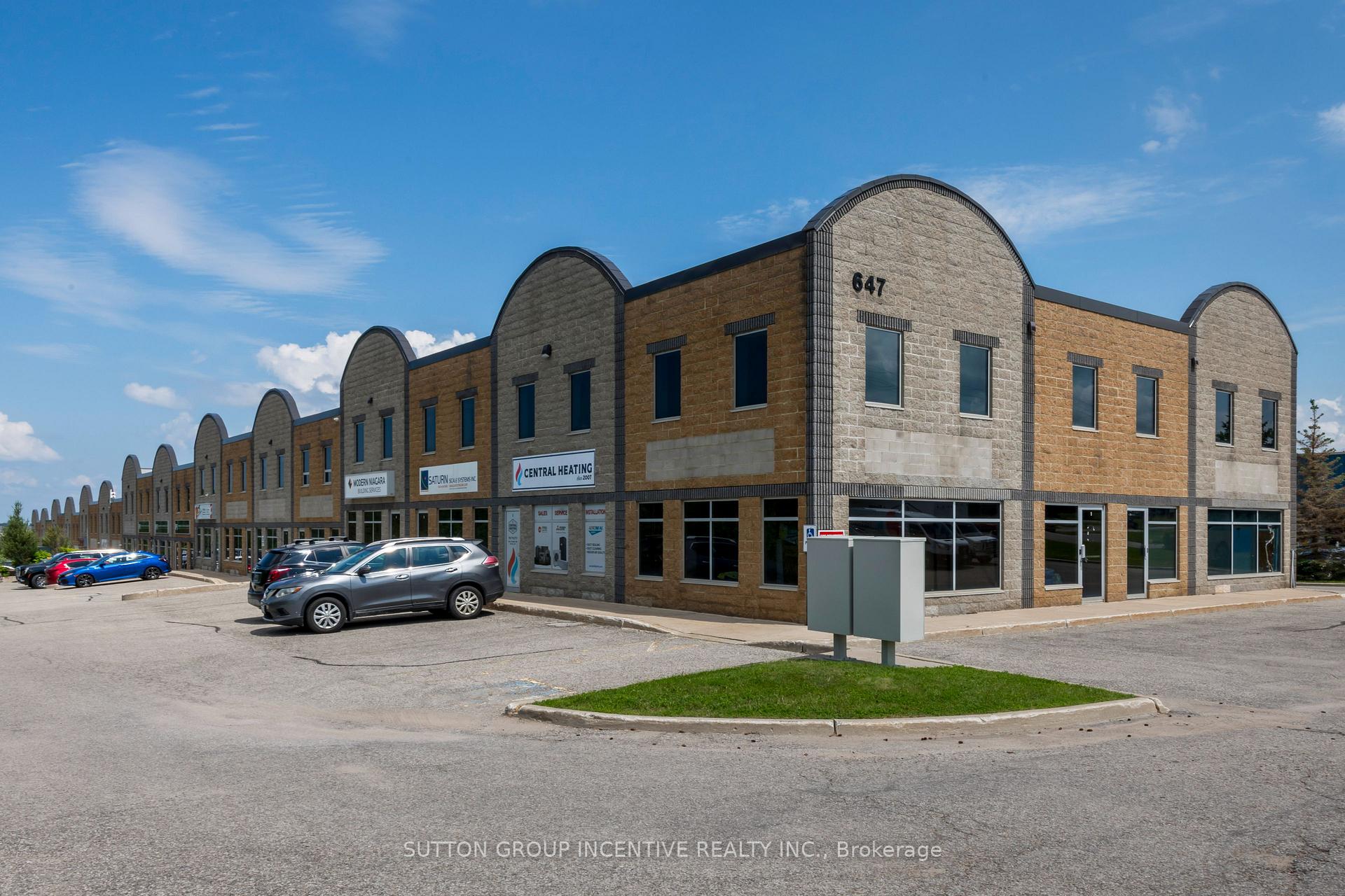 9 - 647 Welham Road, Barrie, ON, exterior