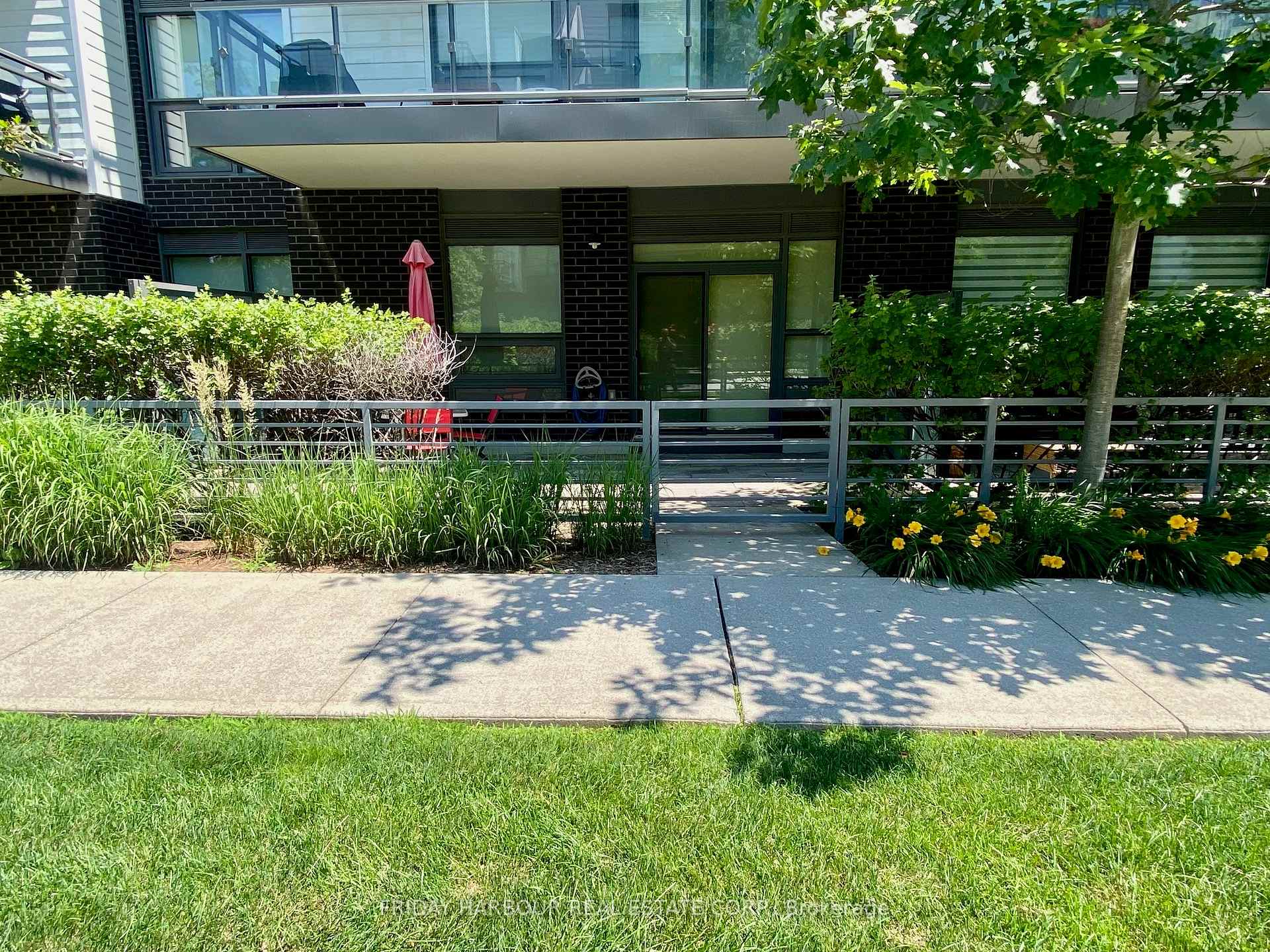 271 Sea Ray Avenue, Innisfil, ON, exterior