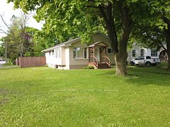 755 Talfourd Street, Sarnia, ON, exterior