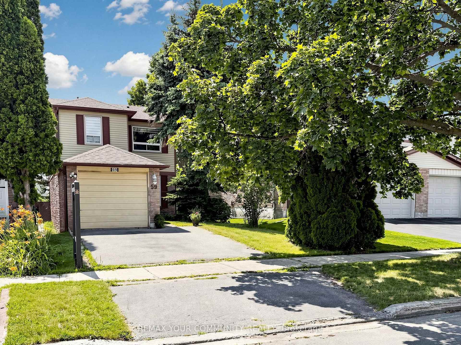 59 Valley Stream Drive, Toronto E07, ON, exterior