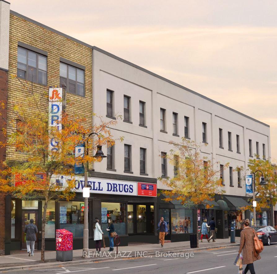 310 - 14 1/2 King Street E, Oshawa, ON, exterior