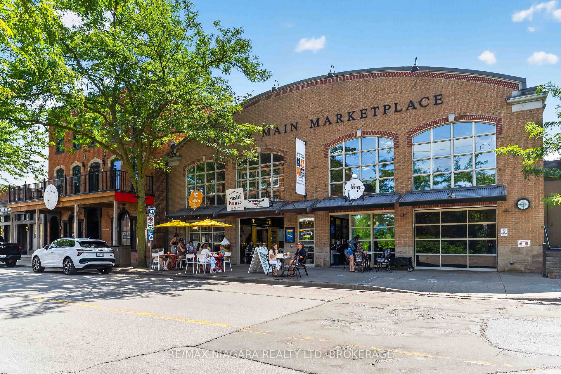 109 - 17 Lock Street, St. Catharines, ON, exterior