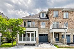 41 Prince Charles Way, Markham, ON, exterior