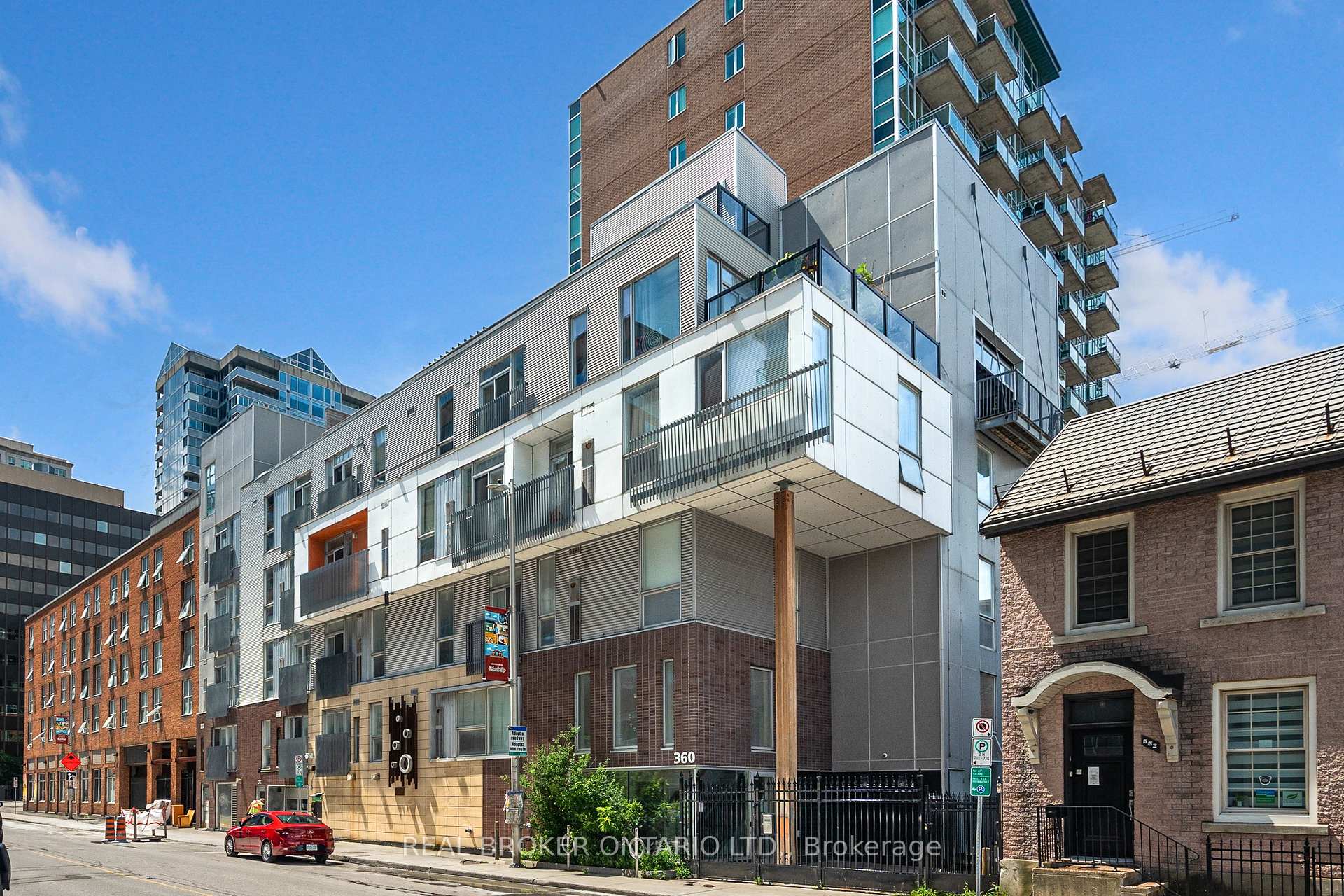 102 - 360 Cumberland Street, Lower Town - Sandy Hill, ON, exterior