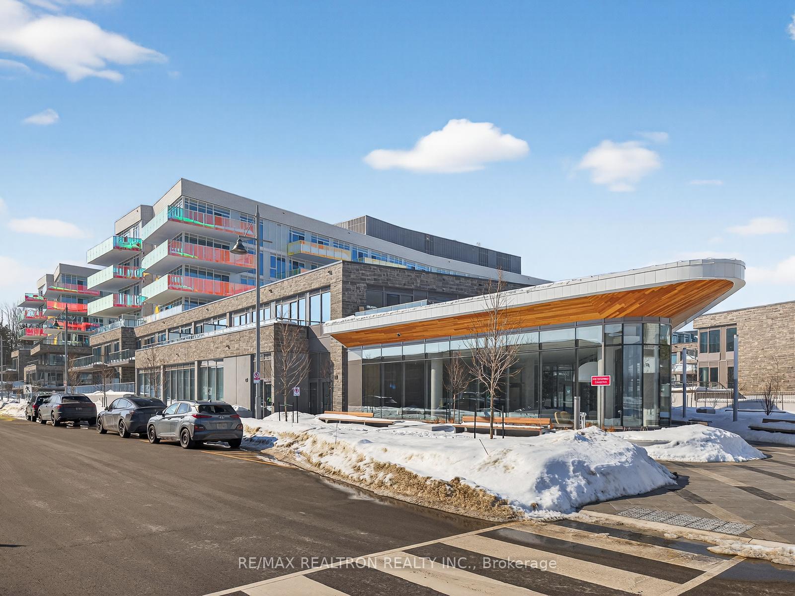 250 - 333 Sunseeker Avenue, Innisfil, ON, exterior