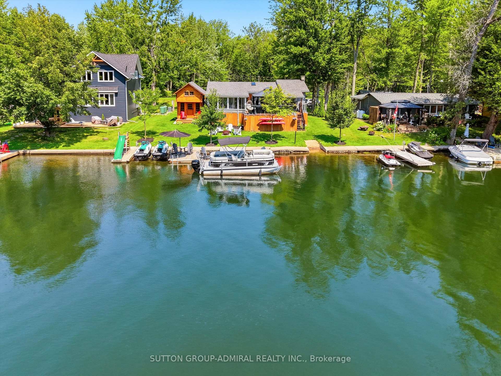 1004 Bagley Road, Gravenhurst, ON, exterior