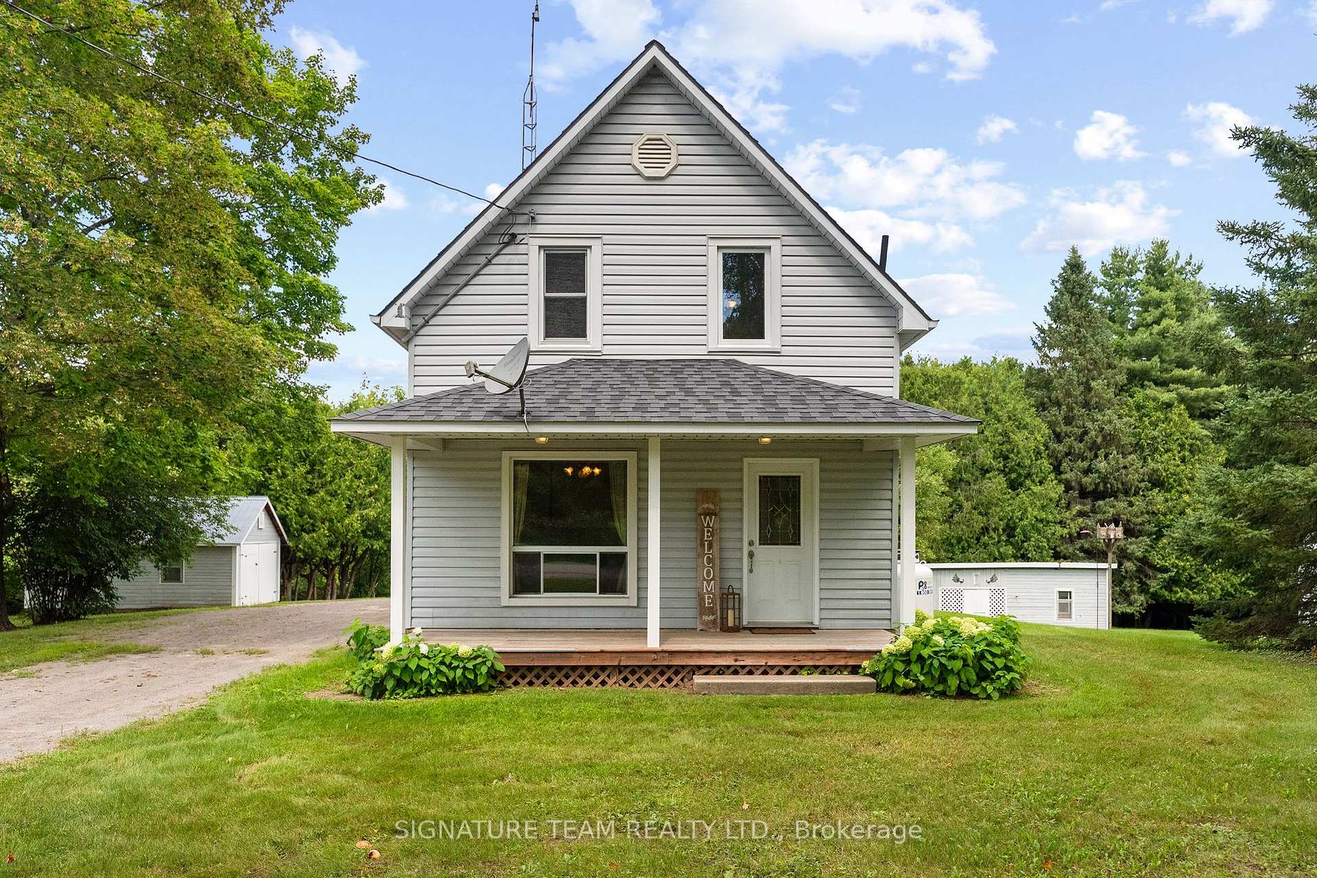 1208 Augsburg Road N, Bonnechere Valley, ON, exterior