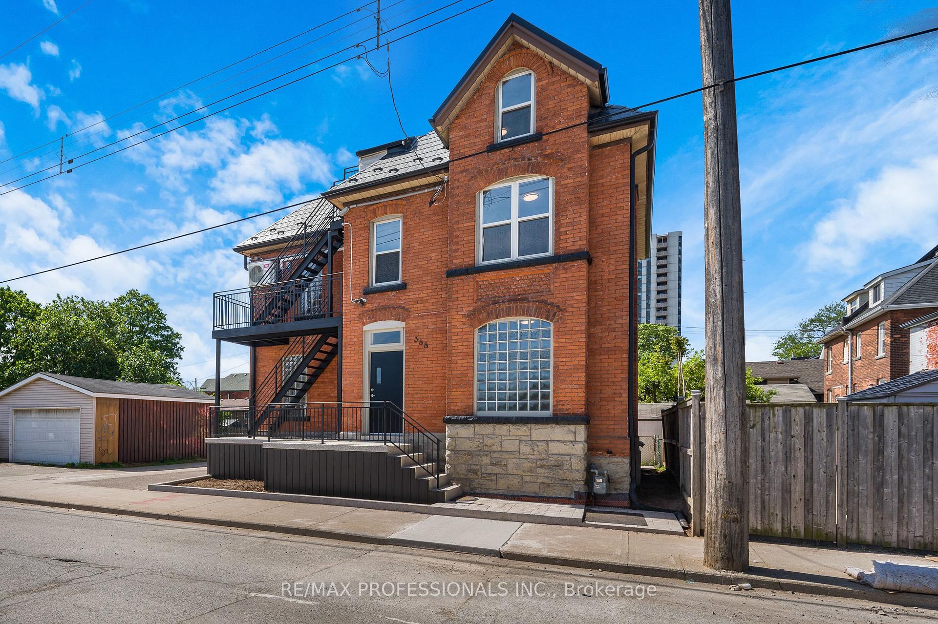 #1 - 388 Wilson Street, Hamilton, ON, exterior