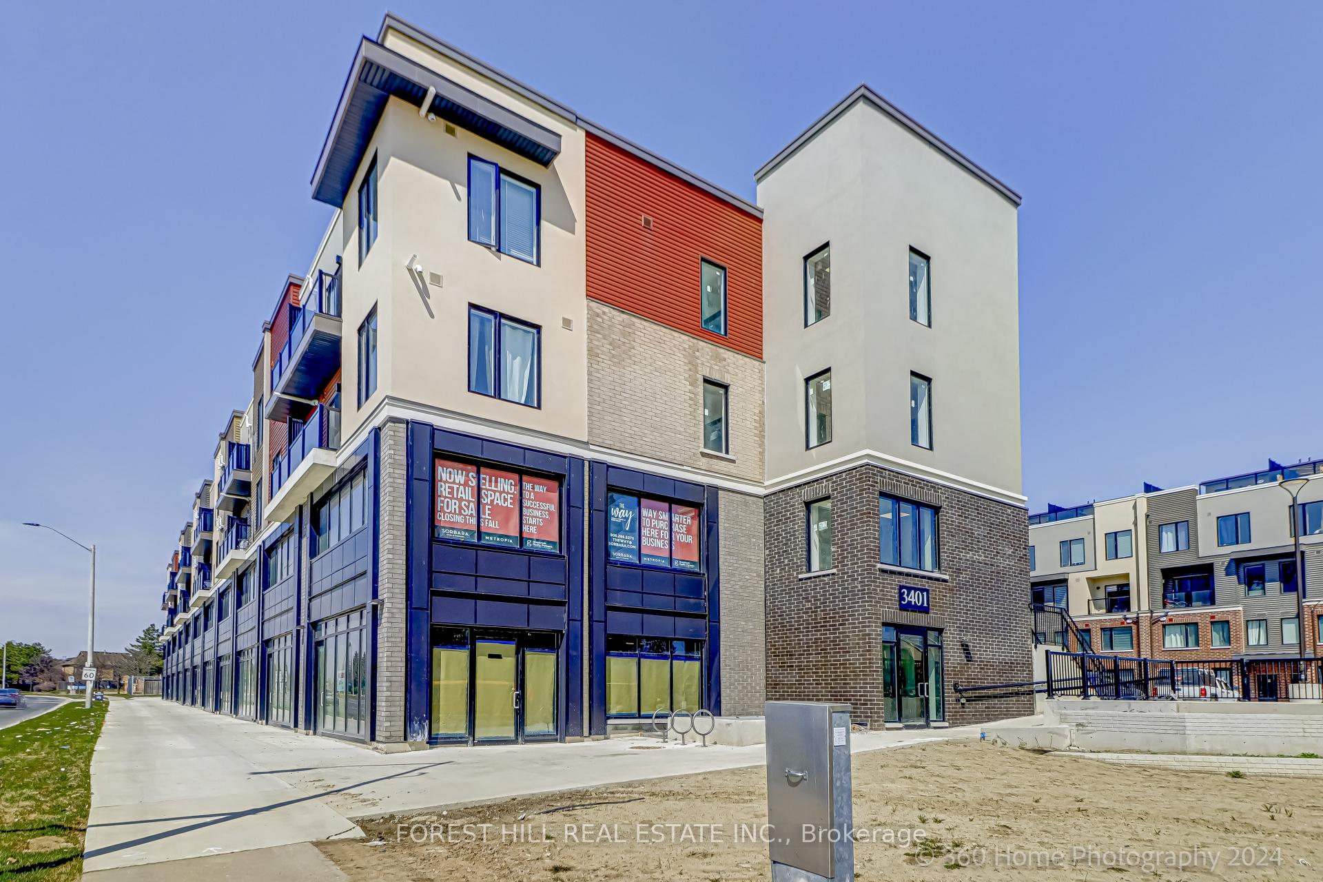 305 - 3401 Ridgeway Drive, Mississauga, ON, exterior