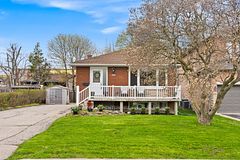 995 Garrard Avenue, Mississauga, ON, exterior