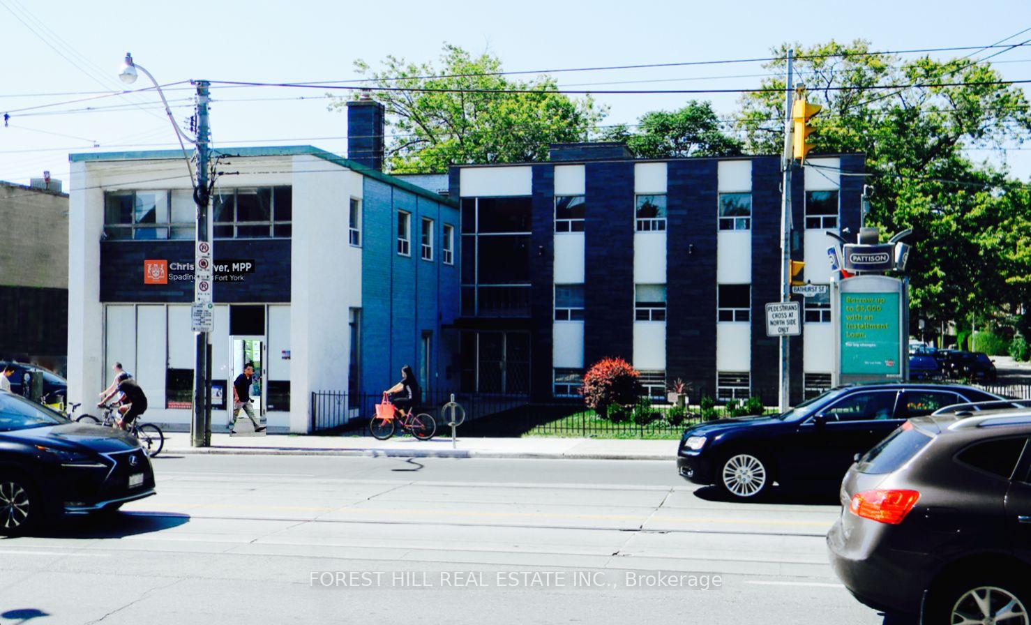 250 - 226 Bathurst Street, Toronto C01, ON, exterior