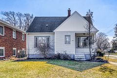 855 Exmouth Street, Sarnia, ON, exterior