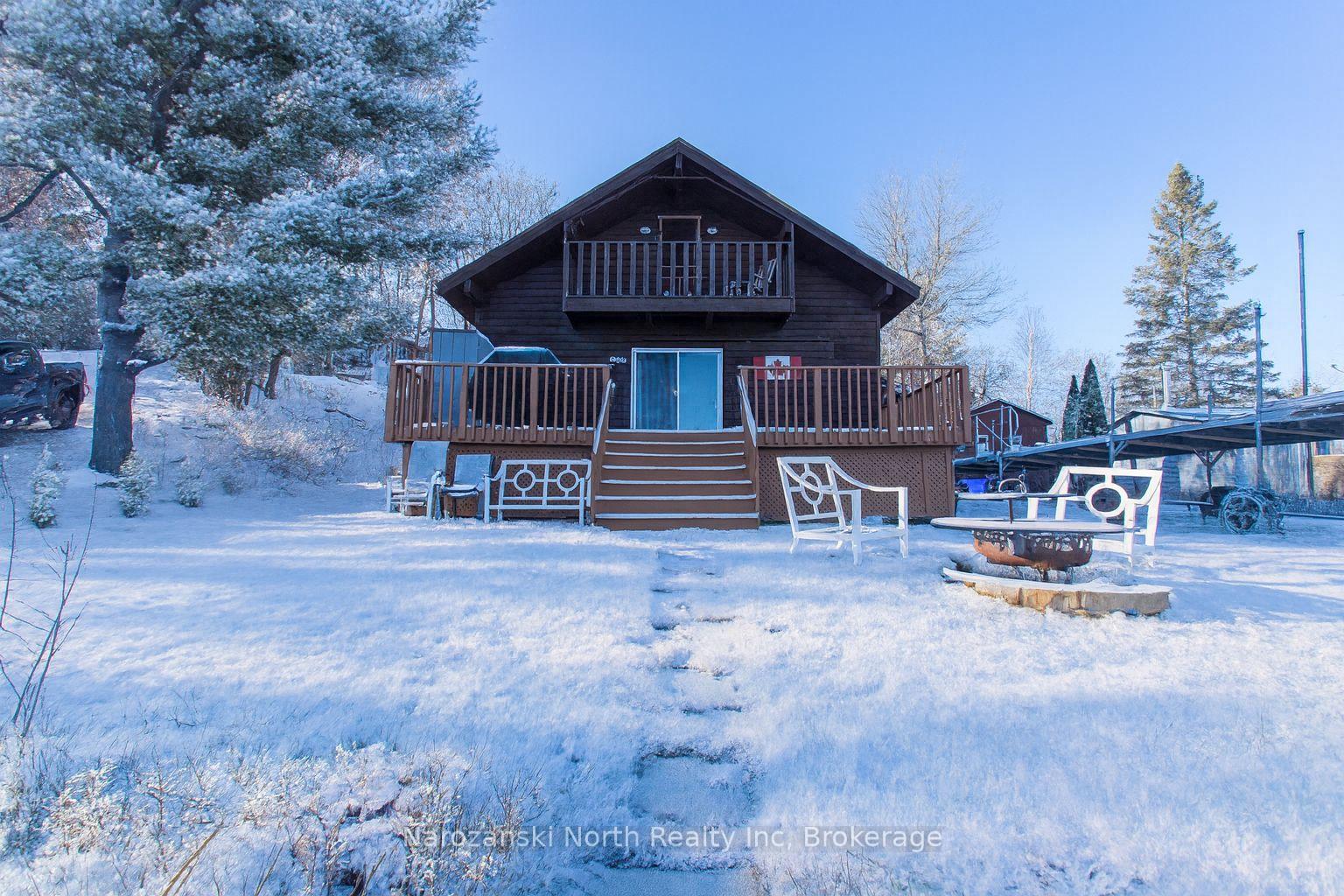 100 C Whippoorwill Road, French River, ON, exterior