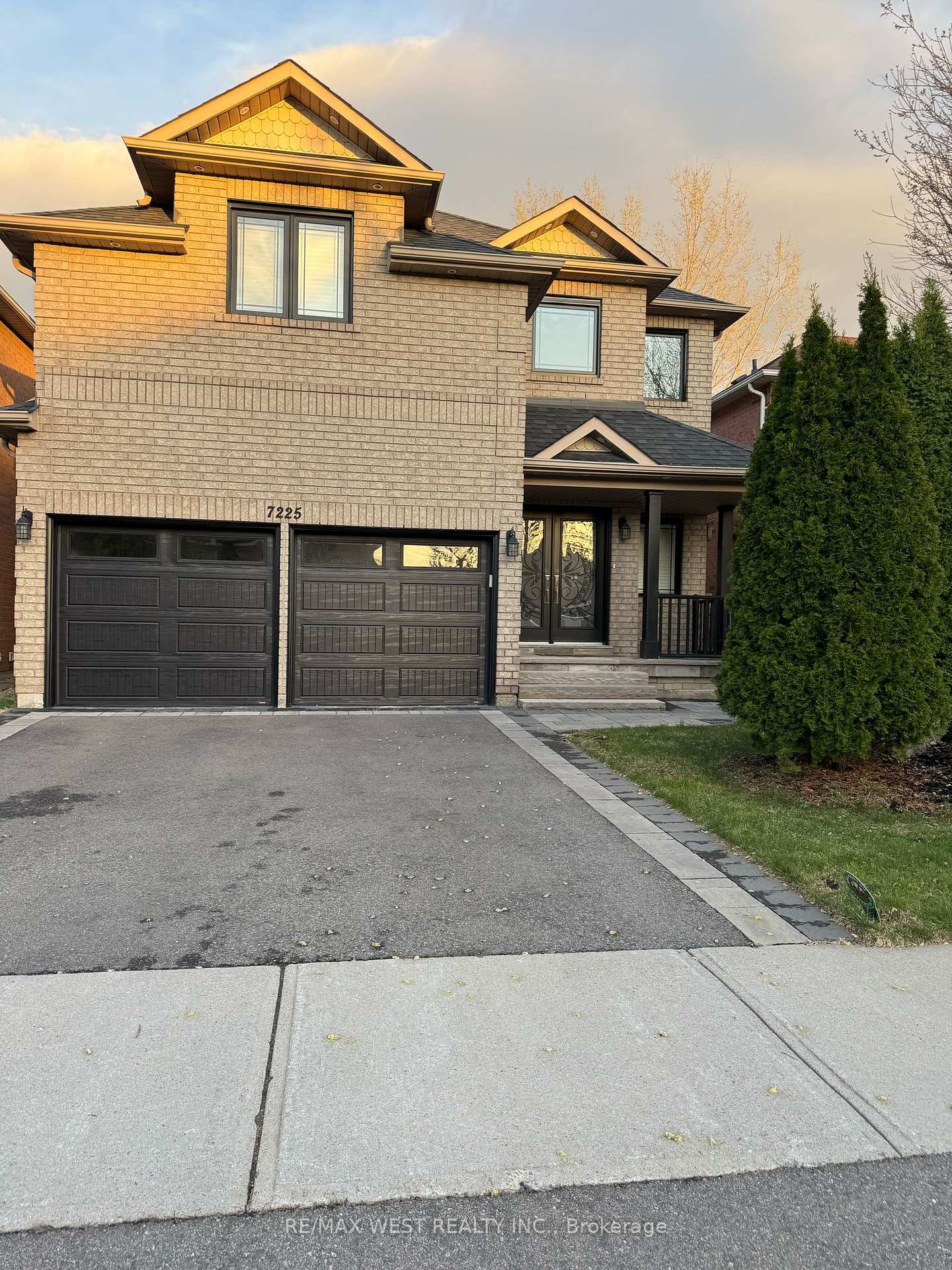 Bsmt - 7225 Dime Crescent, Mississauga, ON, exterior