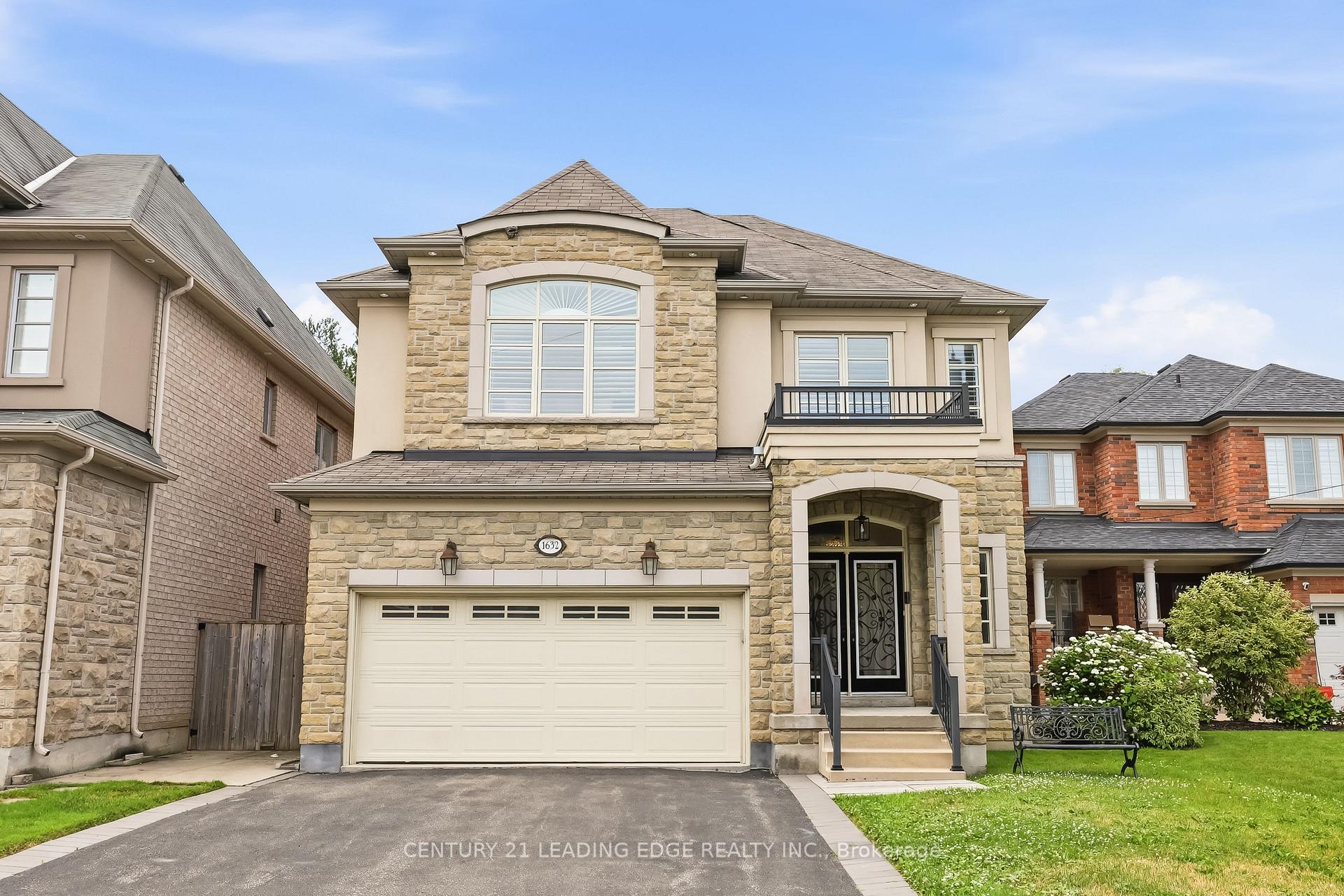 1632 Barbertown Road, Mississauga, ON, exterior