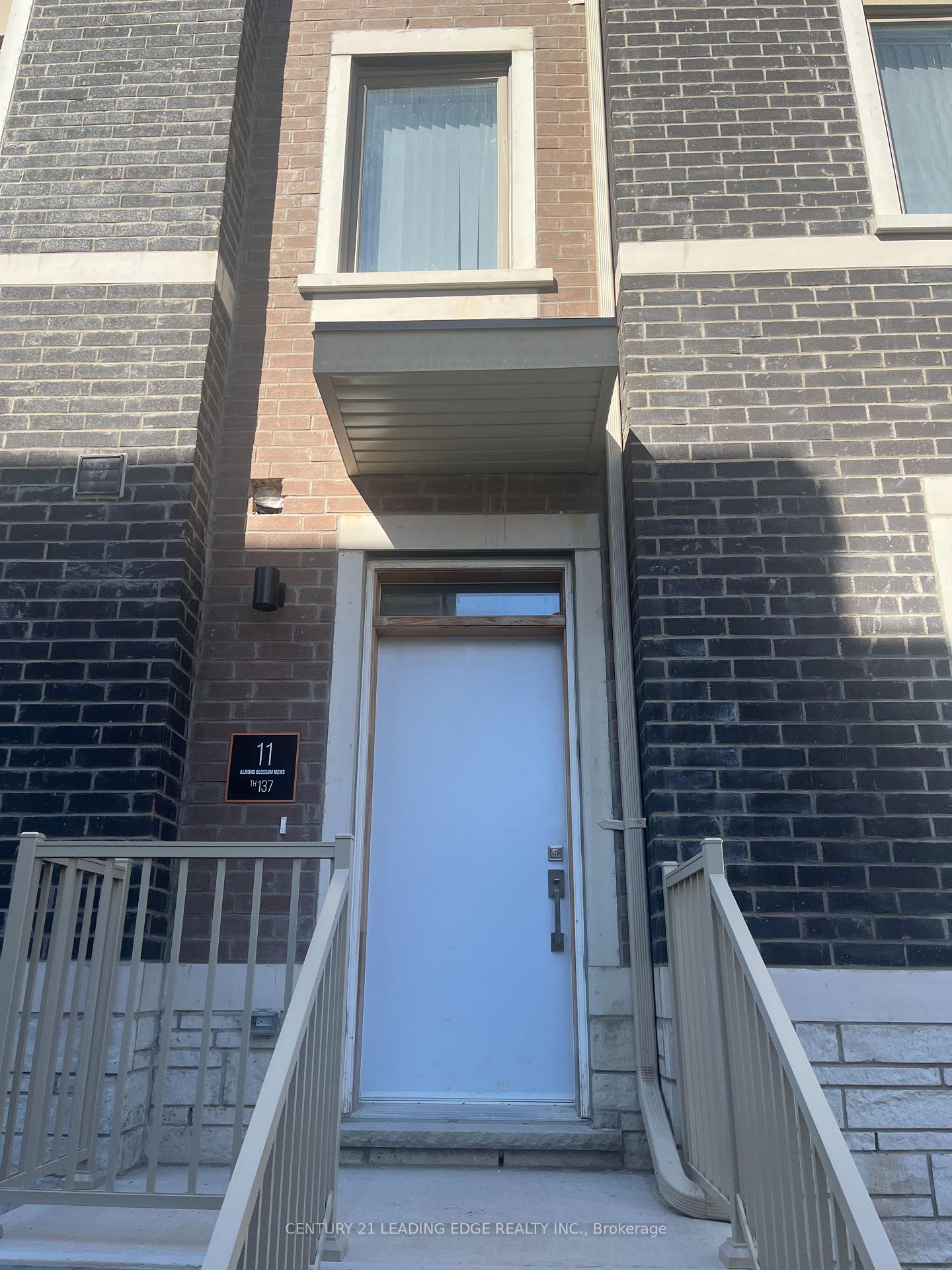 137 - 11 Almond Blossom Mews, Vaughan, ON, exterior