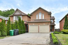 3826 forest bluff Crescent, Mississauga, ON, exterior