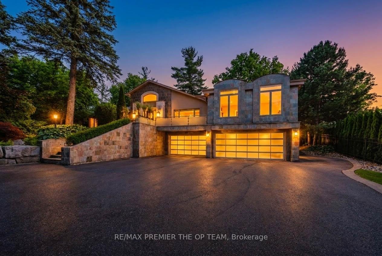 66 Clubhouse Road, Vaughan, ON, exterior