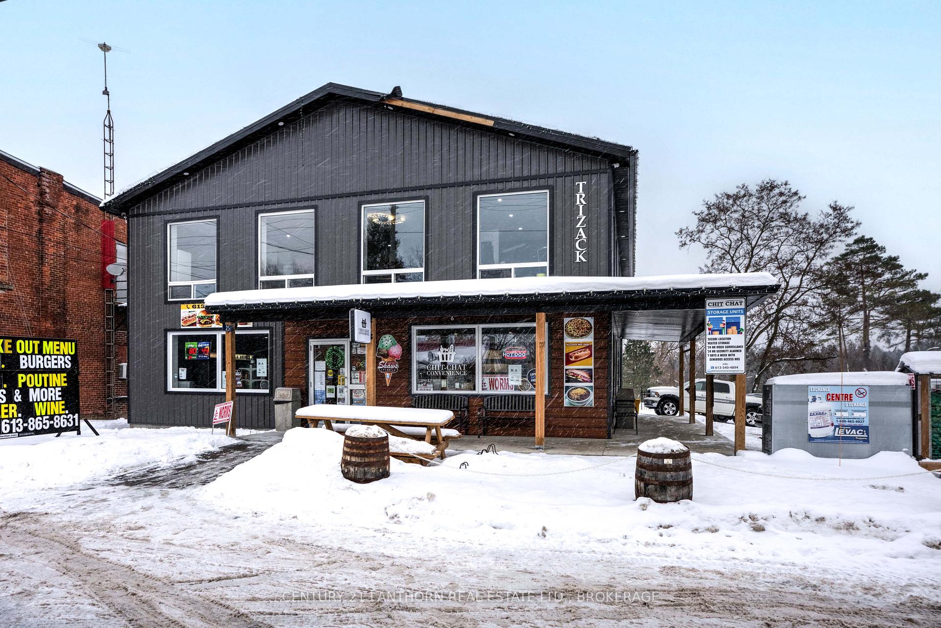 25 Main Street W, Elizabethtown-Kitley, ON, exterior