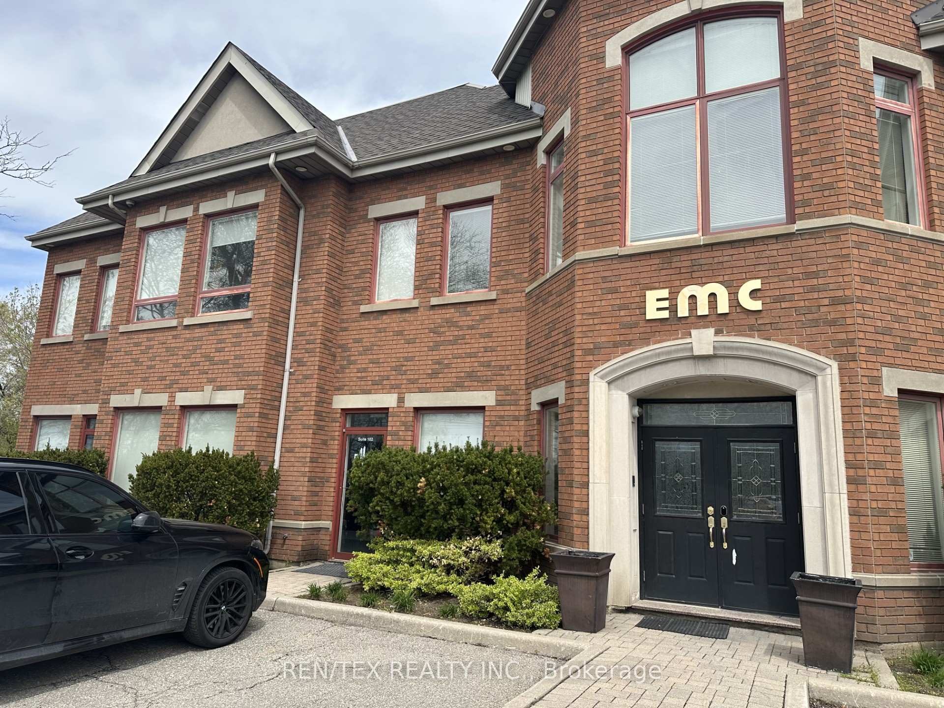 B1 - 7577 Keele Street, Vaughan, ON, exterior
