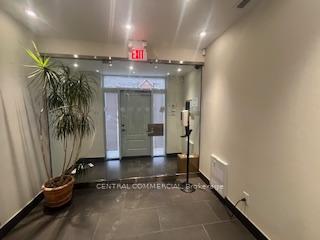 12-204 - 30 Wertheim Court, Richmond Hill, ON, exterior