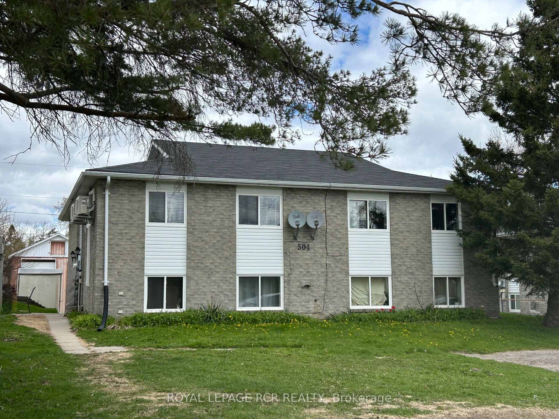504 Andrew Street, Shelburne, ON, exterior