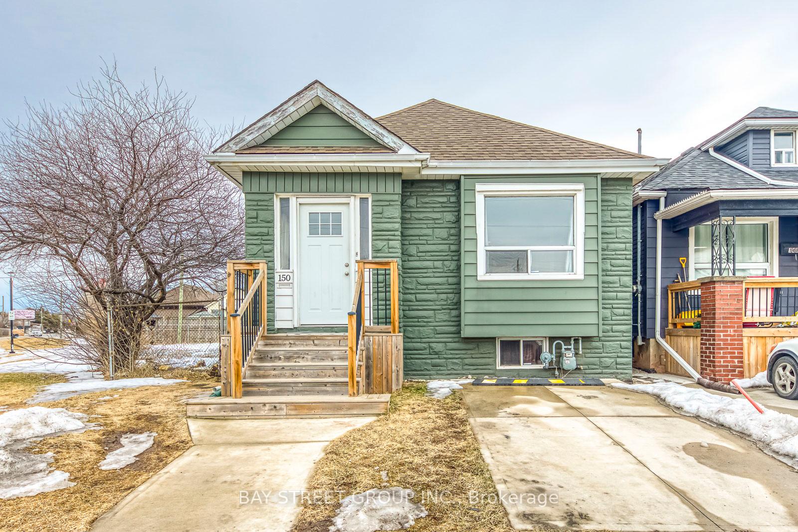 150 Crosthwaite Avenue N, Hamilton, ON, exterior