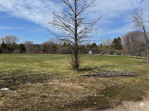 136 Fox Street, Penetanguishene, ON, exterior