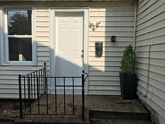 Rear Unit - 163 Welland Avenue, St. Catharines, ON, exterior