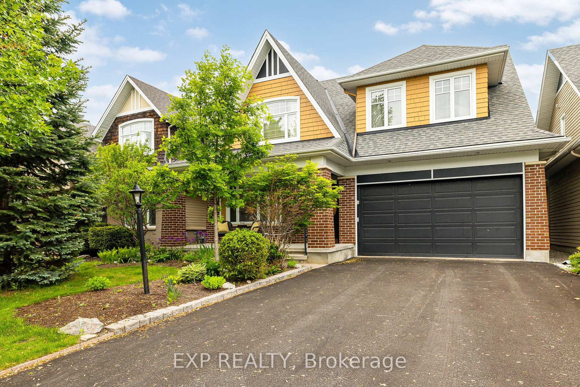 36 Oakbriar Crescent, Barrhaven, ON, exterior