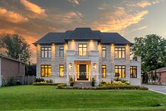 108 Hollingsworth Drive, King, ON, exterior