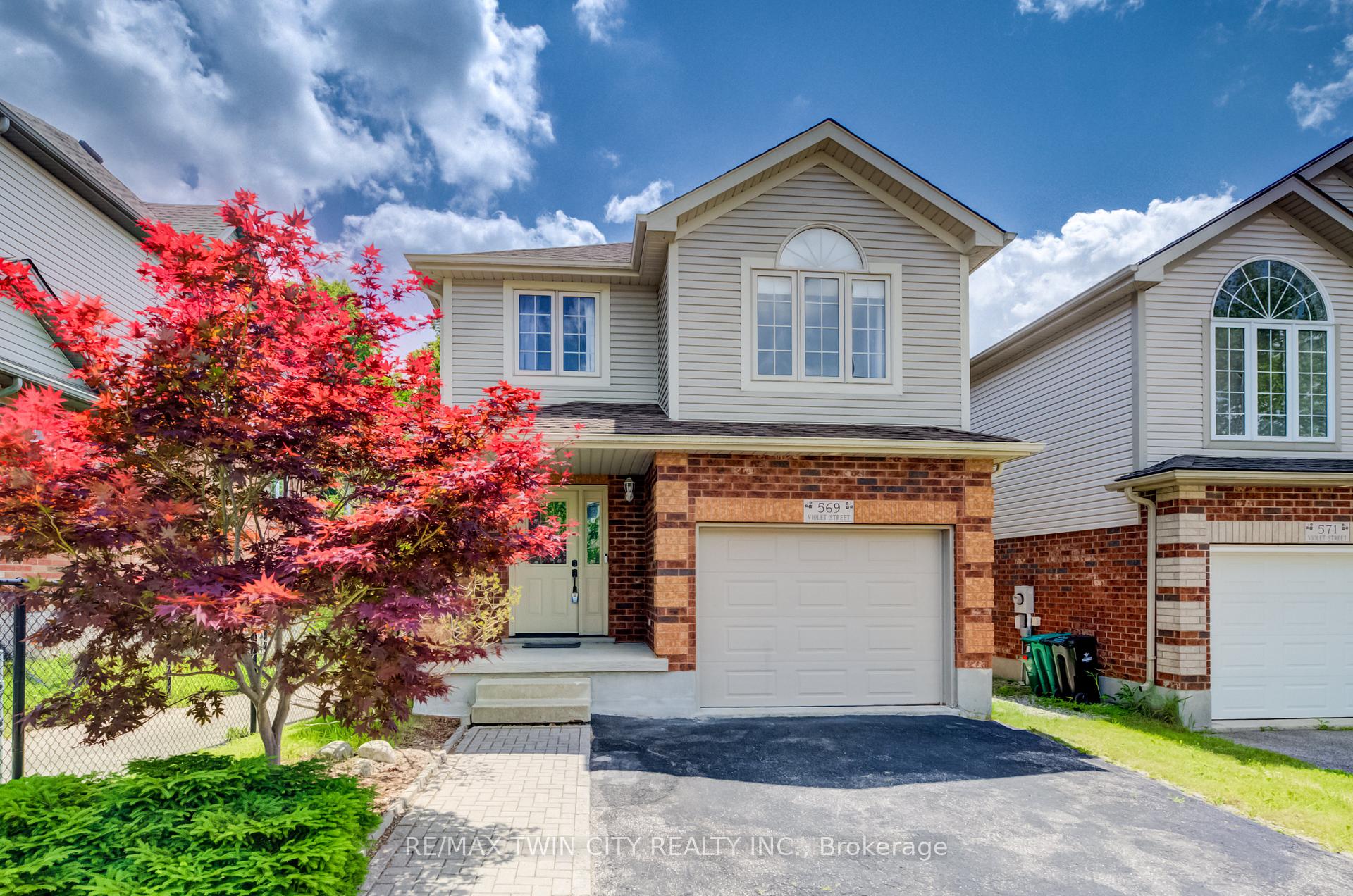 569 Violet Street, Waterloo, ON, exterior