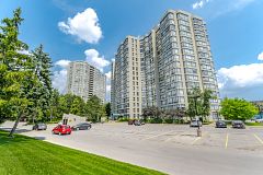 401 - 26 Hanover Road, Brampton, ON, exterior