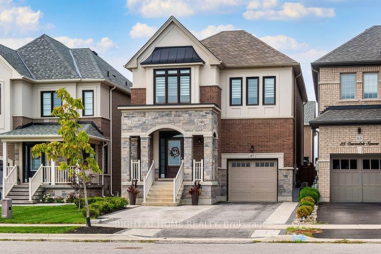 87 Carondale Square, East Gwillimbury, ON, exterior