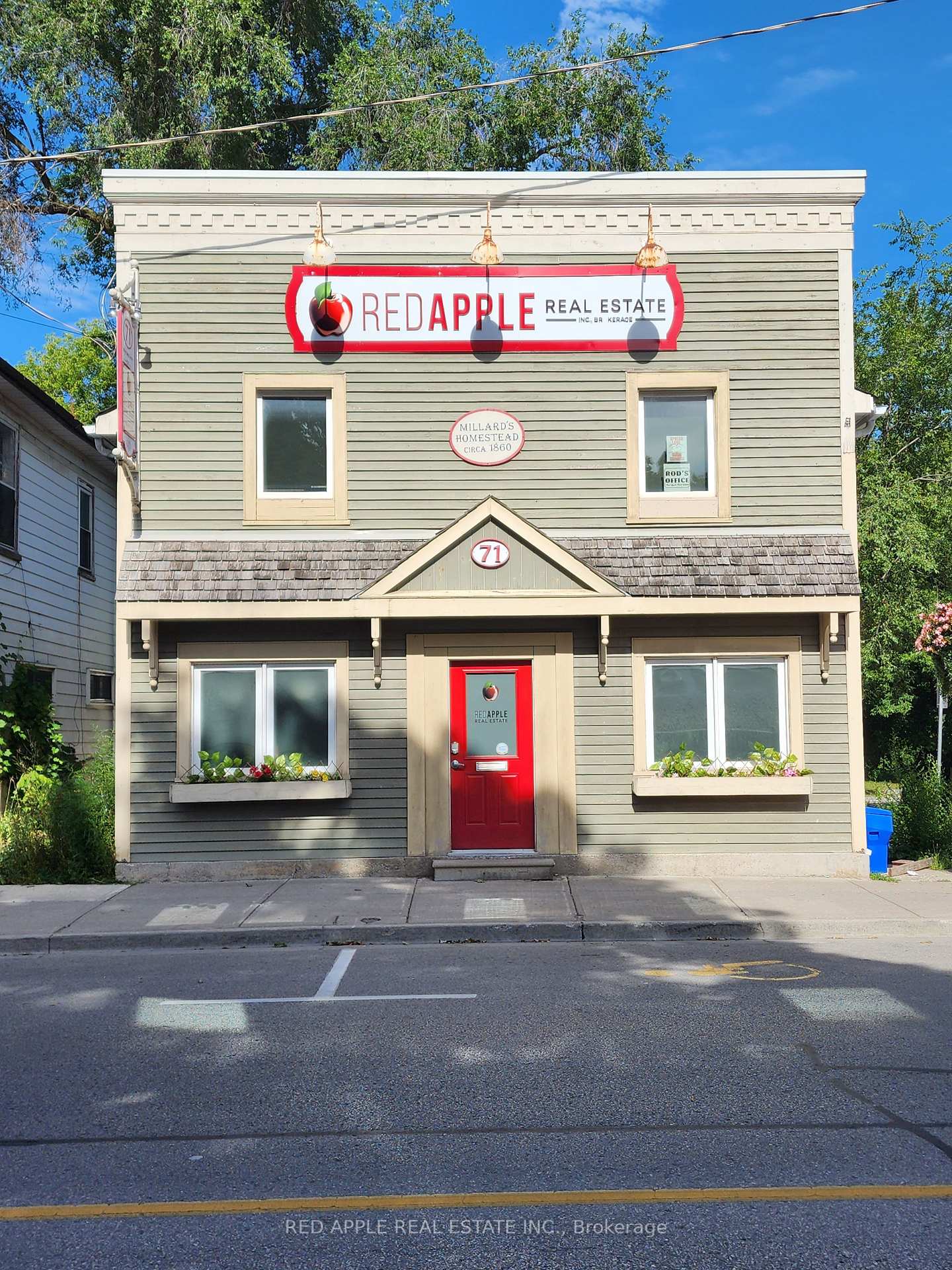 71 Main Street S, Newmarket, ON, exterior