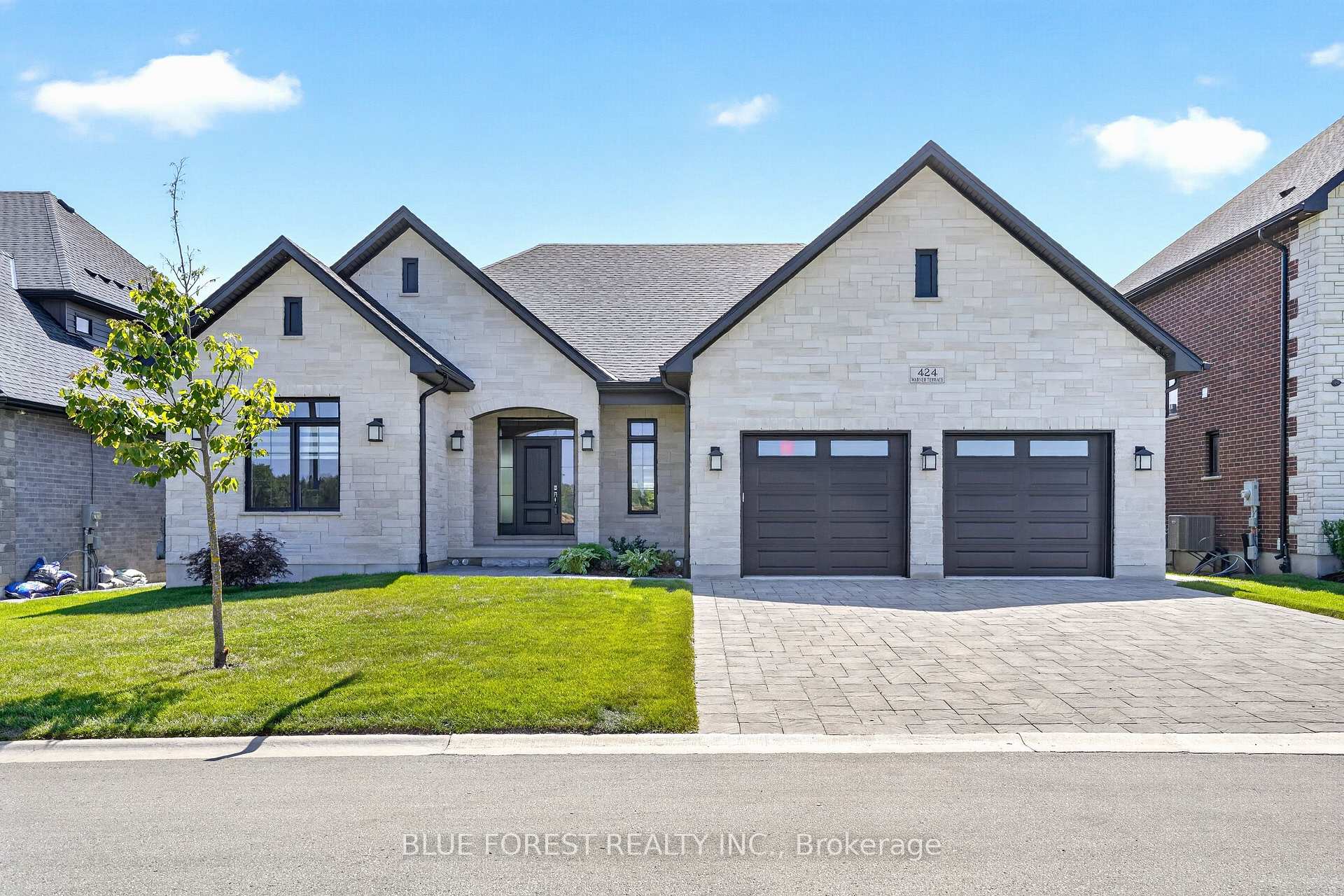 424 Warner Terrace, London North, ON, exterior