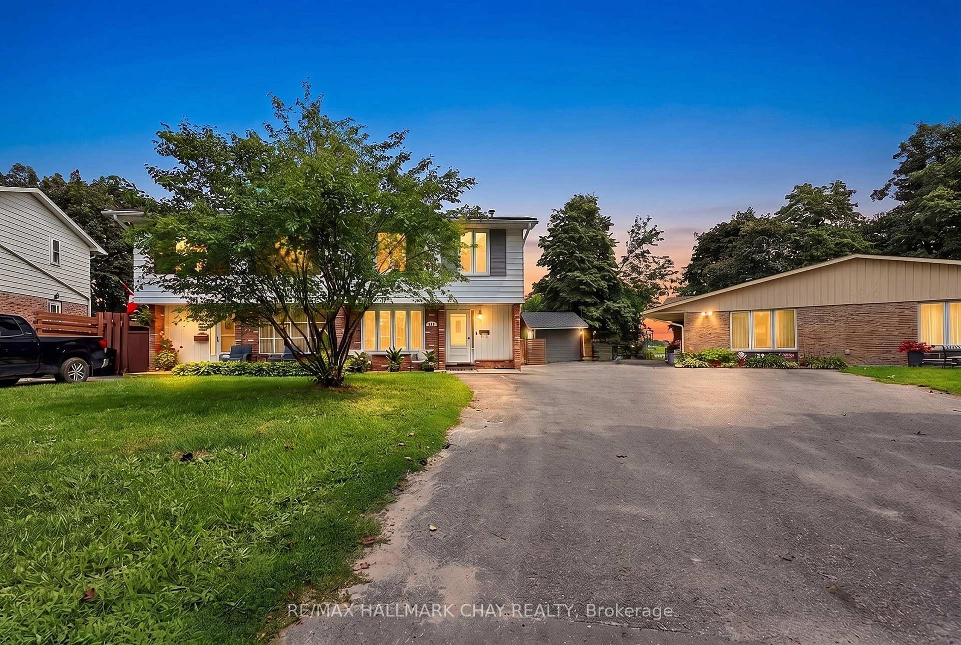 133 Daphne Crescent, Barrie, ON, exterior
