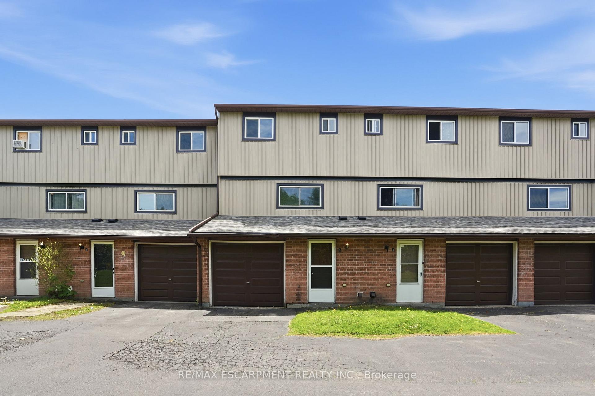 4 - 65 Mount Albion Road, Hamilton, ON, exterior