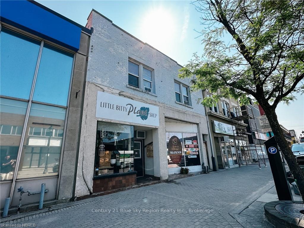 160-164 MAIN Street E, North Bay, ON, exterior