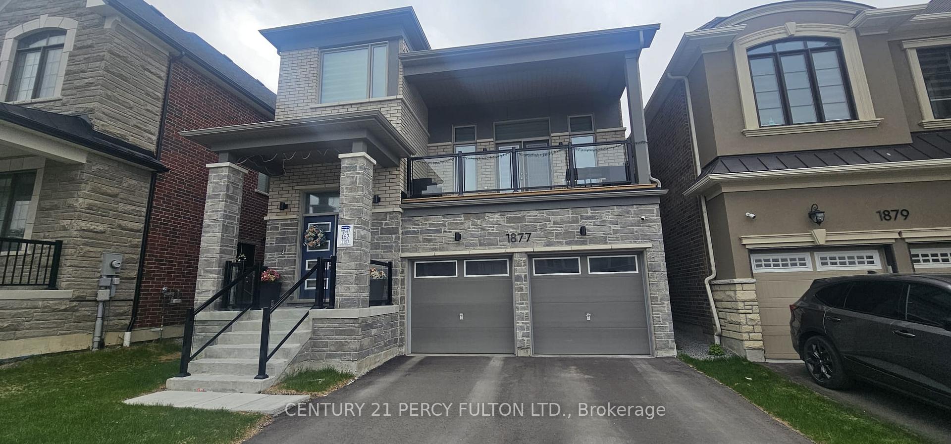 1877 Narcissus Gardens, Pickering, ON, exterior