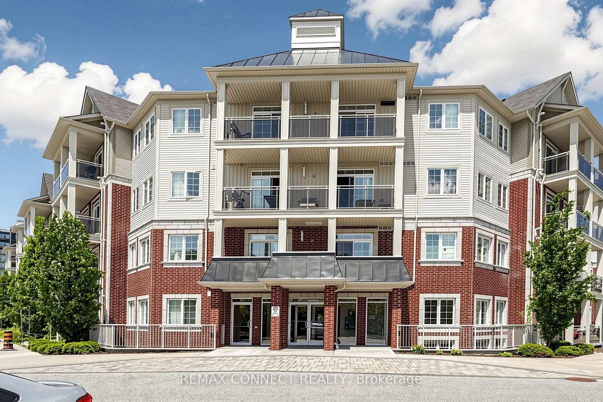 307 - 84 Aspen Springs Drive, Clarington, ON, exterior