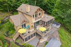34 Logging Trail, Huntsville, ON, exterior